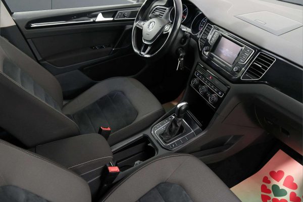 Volkswagen Golf Sportsvan - Image 15