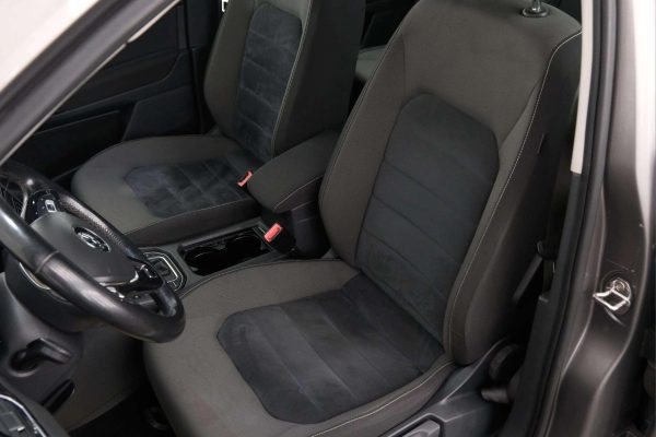 Volkswagen Golf Sportsvan - Image 8