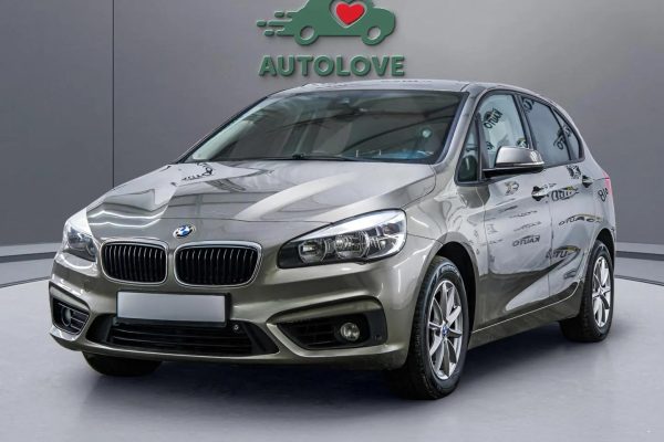 BMW 216