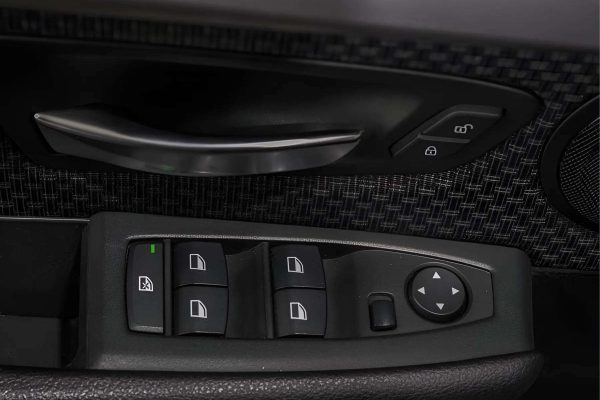 BMW 216 - Image 9