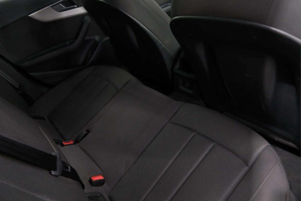Audi A4 - Image 17
