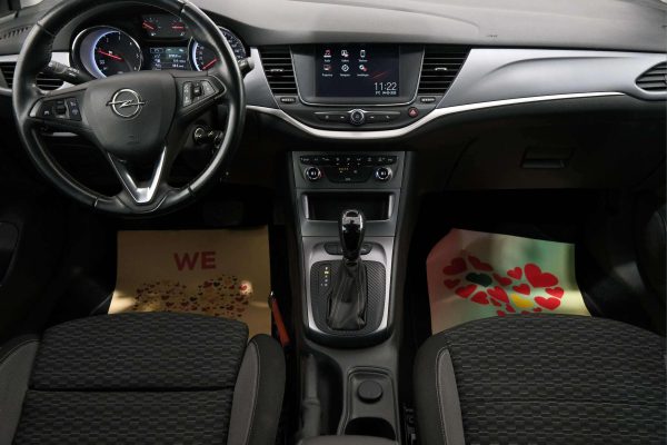 Opel Astra - Image 23