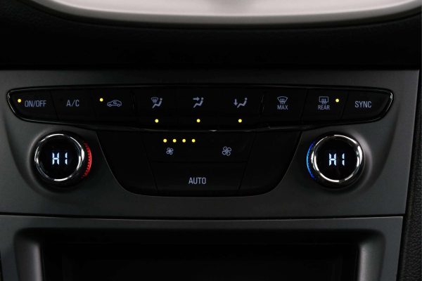 Opel Astra - Image 20