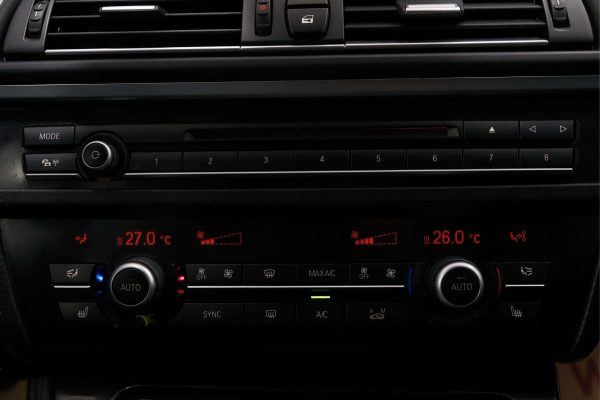 BMW 520 - Image 20