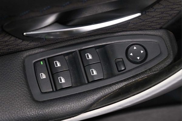 BMW 320 - Image 8