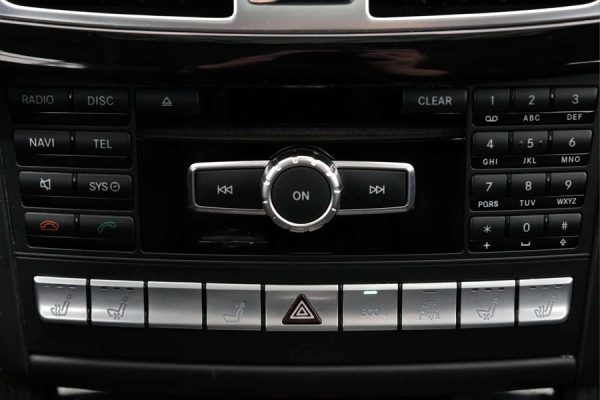 Mercedes-Benz CLS350 - Image 27