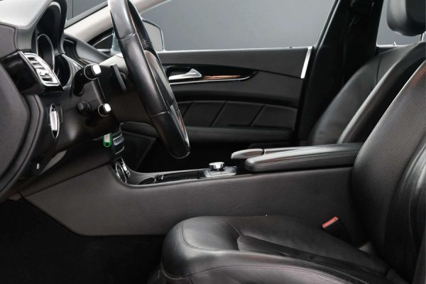 Mercedes-Benz CLS350 - Image 12