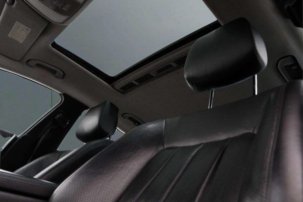 Mercedes-Benz CLS350 - Image 6