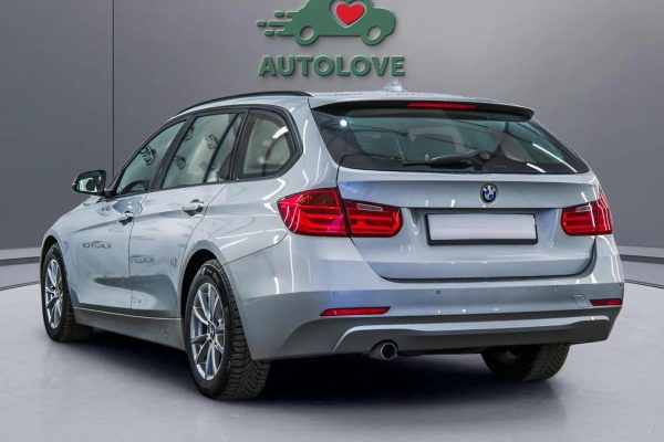 BMW 318 - Image 3