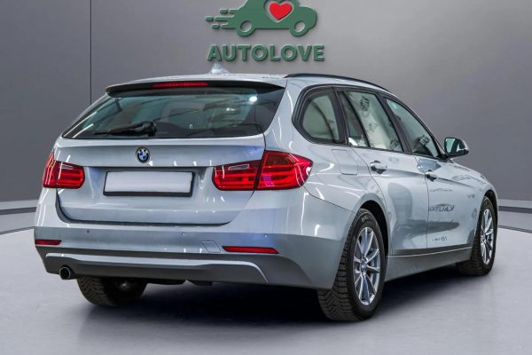 BMW 318 - Image 4