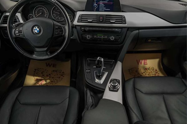 BMW 318 - Image 26