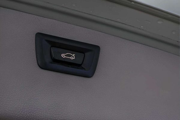BMW 318 - Image 17