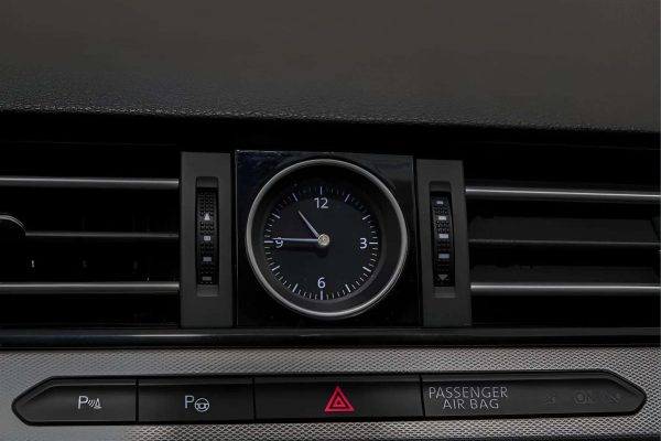Volkswagen Passat - Image 9