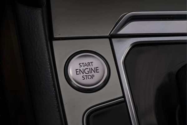 Volkswagen Passat - Image 7