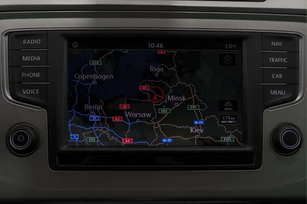 Volkswagen Passat - Image 6