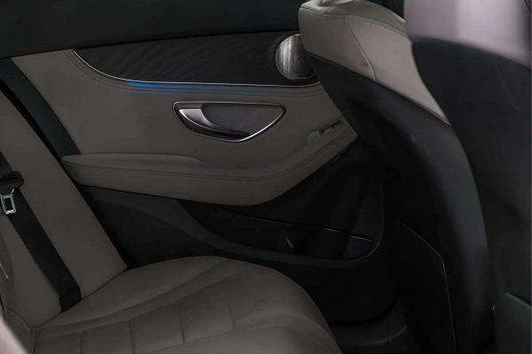 Mercedes-Benz C350 - Image 21