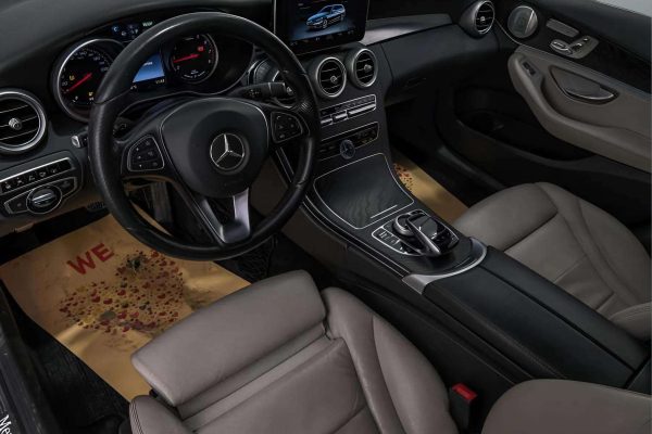 Mercedes-Benz C350 - Image 18