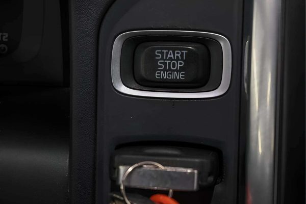 Volvo xc60 - Image 8