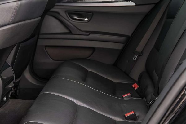 BMW 520 - Image 30