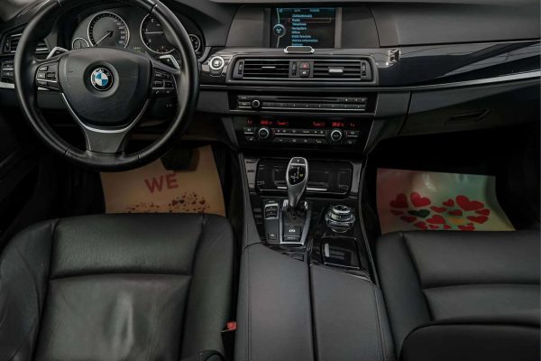 BMW 520 - Image 27