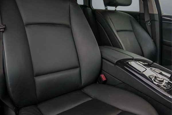 BMW 520 - Image 12