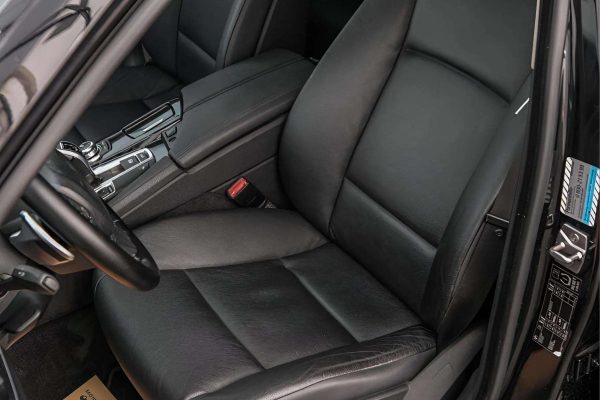 BMW 520 - Image 8