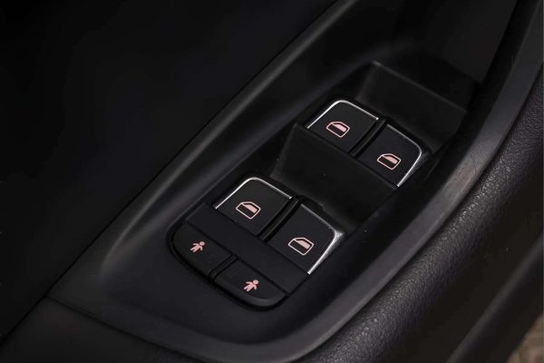 Audi A6 Allroad - Image 9