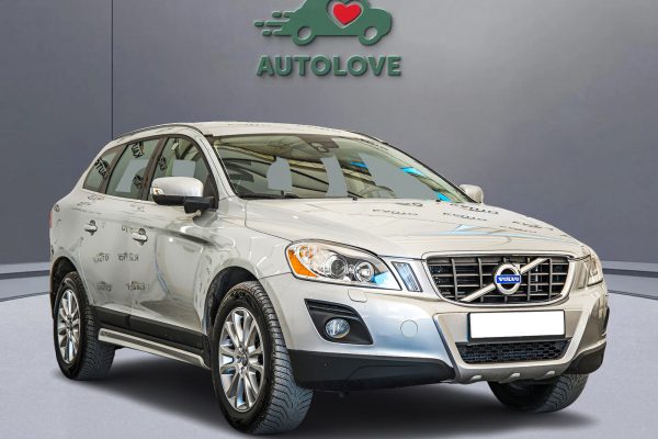 Volvo XC60 - Image 2