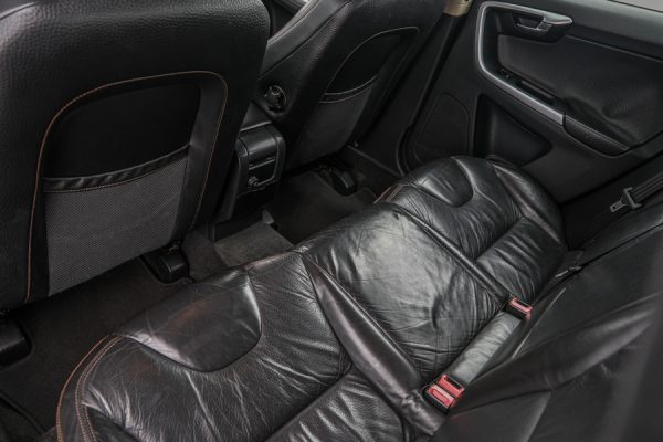 Volvo XC60 - Image 24
