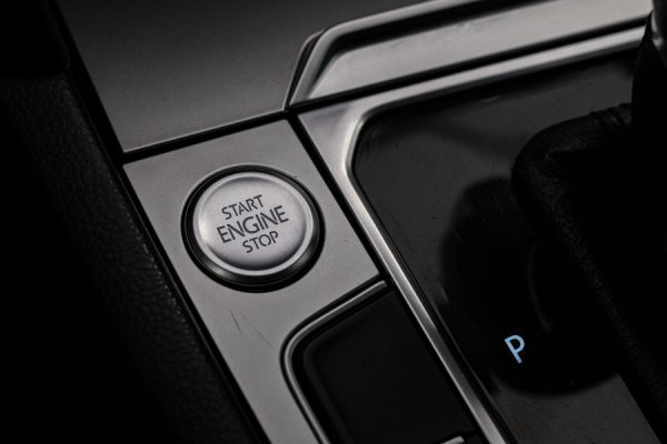 Volkswagen Passat - Image 9