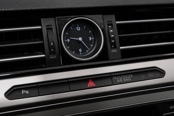 Volkswagen Passat - Image 7