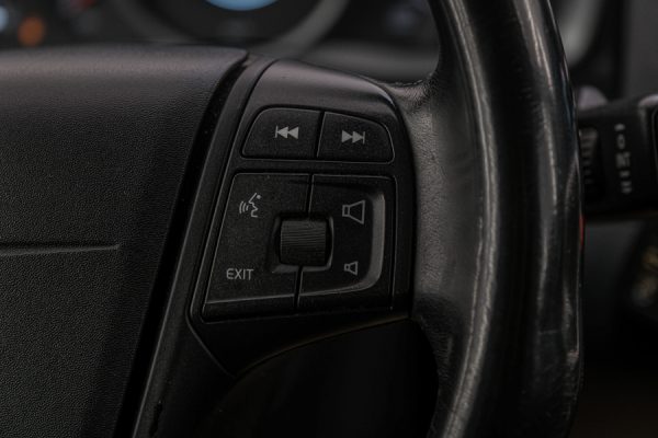 Volvo V60 - Image 20