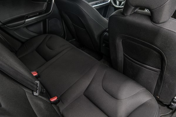 Volvo V60 - Image 16