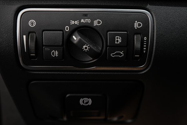 Volvo V60 - Image 9