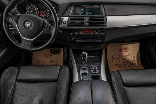 BMW X5 - Image 26