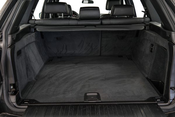 BMW X5 - Image 19