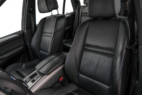 BMW X5 - Image 11