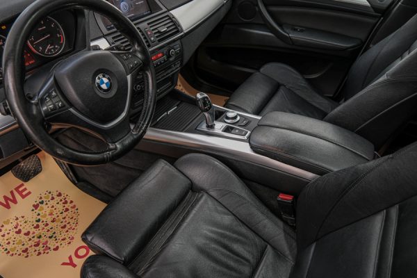 BMW X5 - Image 9