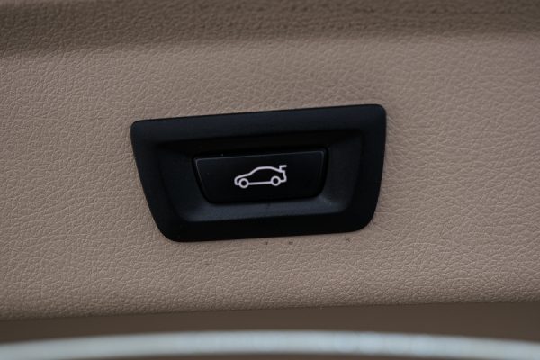 BMW 320 Gran Turismo - Image 13