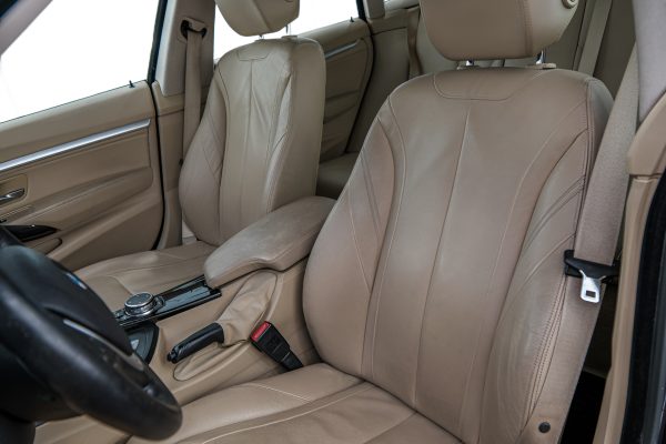 BMW 320 Gran Turismo - Image 7