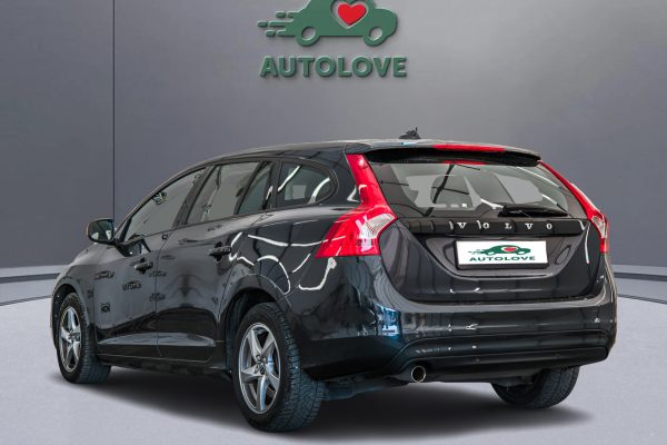 Volvo V60 - Image 3