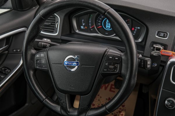 Volvo V60 - Image 21