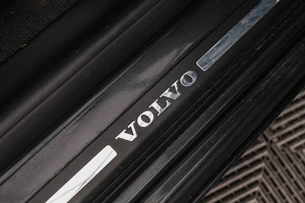 Volvo V60 - Image 13