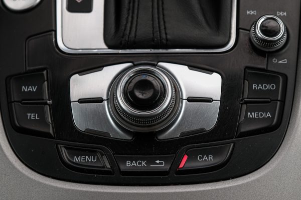 Audi Q5 - Image 23