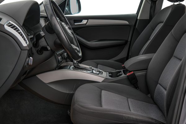 Audi Q5 - Image 14