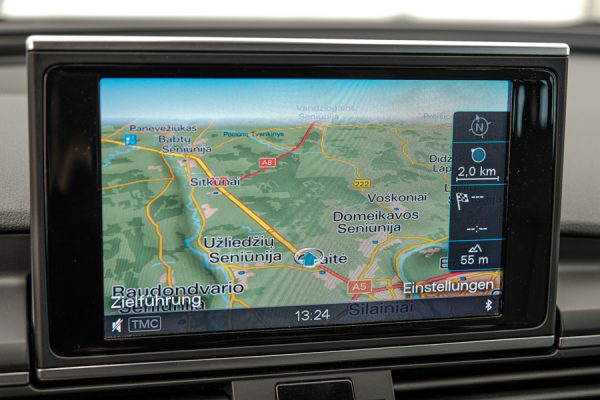 Audi A6 - Image 6