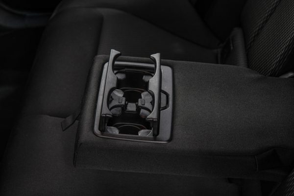 BMW 320 - Image 12