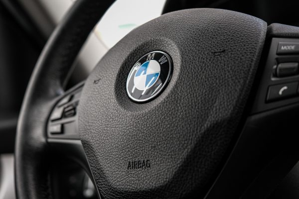 BMW 320 - Image 20