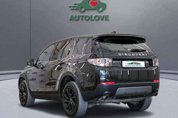 Land Rover Discovery Sport - Image 3