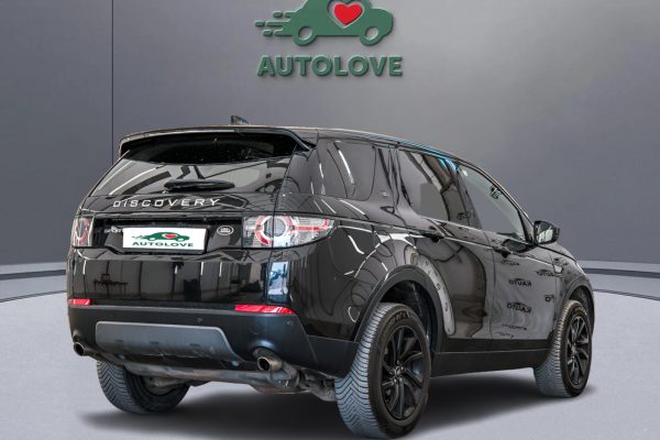 Land Rover Discovery Sport - Image 4